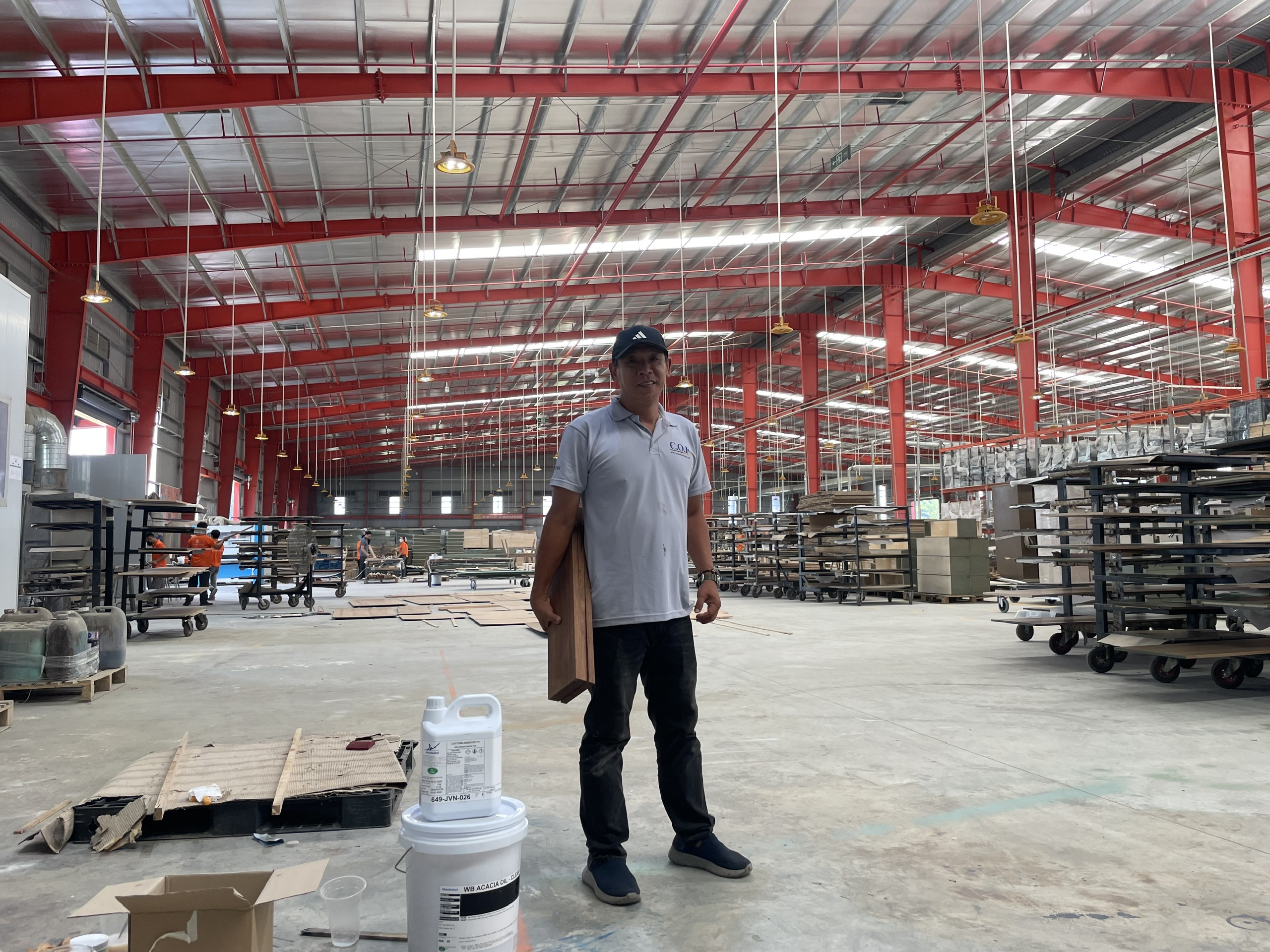 công ty C.O.F hỗ trợ kỹ thuật tại xưởng cho các công trình sơn gỗ ngoài trời Akzo Nobel